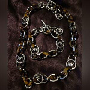 Michael Kors Tortoiseshell and Silver Link Necklace & Bracelet Set